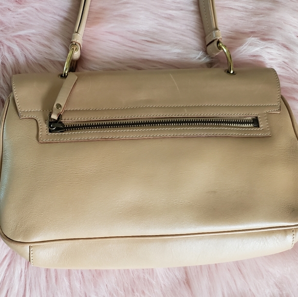 Gucci Tan Leather Shoulder Handbag - Picture 7 of 16
